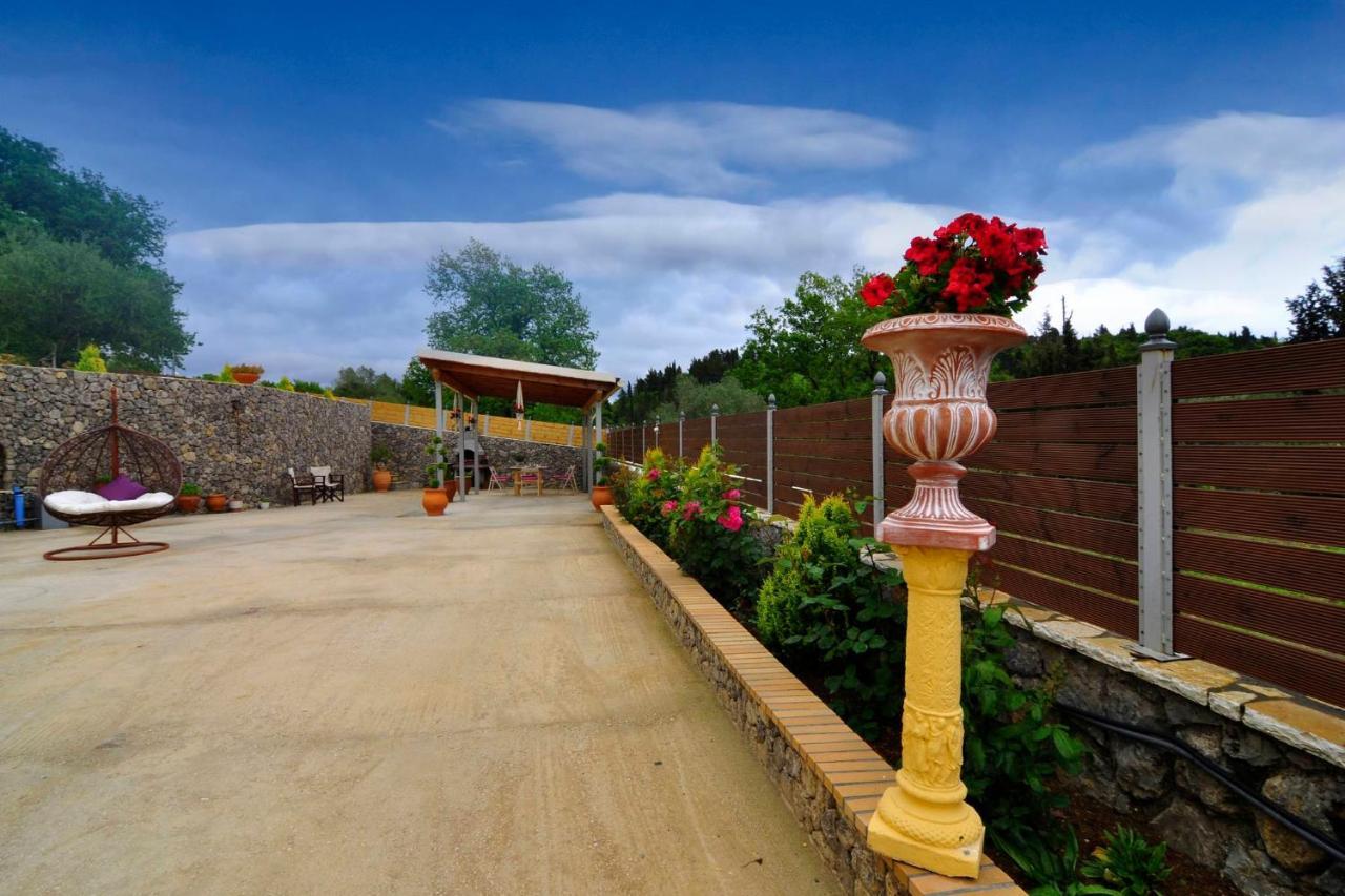 Villa Zoi Пелекас Екстериор снимка