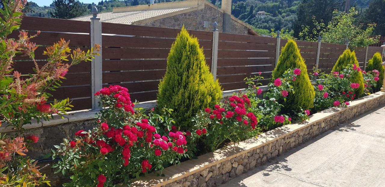 Villa Zoi Пелекас Екстериор снимка